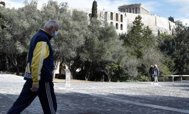 Κορoνοϊός - Βασιλακόπουλος: «Περνάμε τη χειρότερη φάση» - Έτσι θα γιορτάσουμε το Πάσχα