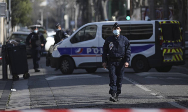 Γαλλία: Έρευνα για φόνο εκ προμελέτης σε βάρος δύο 15χρονων, μετά τον θάνατο 14χρονης στον Σηκουάνα