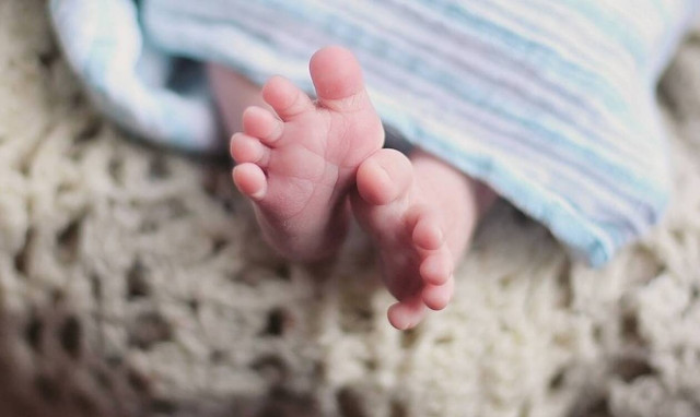 Κορονοϊός: Στη δικαιοσύνη η οικογένεια του βρέφους 37 ημερών που κατέληξε - «Αναζητούν την αλήθεια»