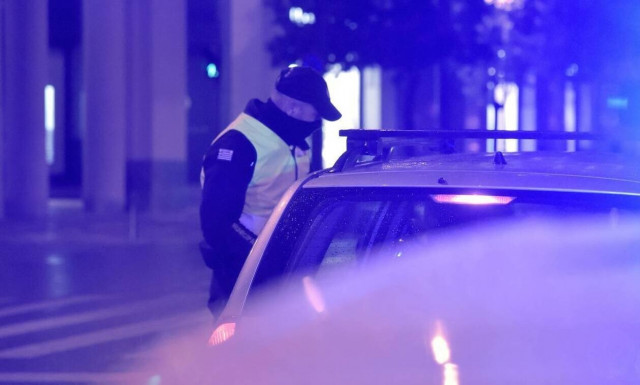 Lockdown: «Βροχή» τα πρόστιμα σε ελέγχους για την τήρηση των μέτρων -  «Καμπάνες» και σε ιερείς