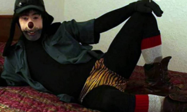 Σφακιανάκης στο Newsbomb.gr για παιχνίδι Jonathan Galindo: Κίνδυνος - SOS για τα παιδιά μας