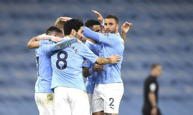 Premier League: Ξέσπασε η Μάντσεστερ Σίτι, πιο κοντά στον τίτλο – Όλα τα γκολ (video)