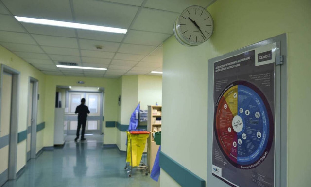 Συναγερμός για το αυξημένο ποσοστό παιδιών με κορονοϊό: Από 1 θετικό το Μάιο στα 60 σήμερα