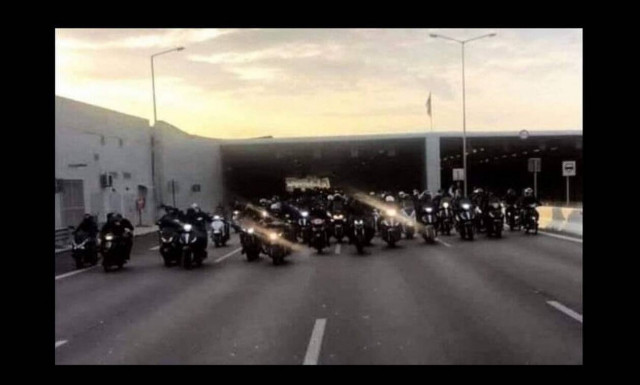 Νέα Σμύρνη: Τα βίντεο με τις πορείες των οργανωμένων οπαδών πριν τα επεισόδια