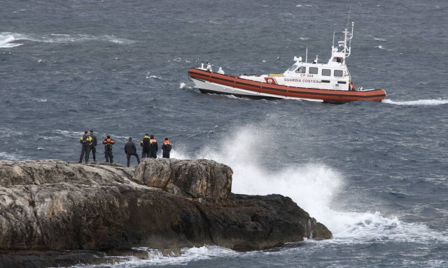 Ιταλία: Διασώθηκαν 187 μετανάστες σε τρία πλεούμενα κοντά στη Λαμπεντούζα
