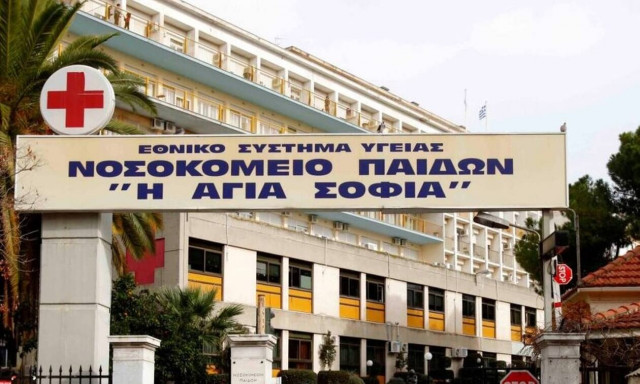 Μήνυση κατέθεσε η οικογένεια του βρέφους 37 ημερών που πέθανε από κορονοϊό