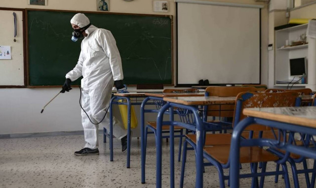 Κεραμέως για άνοιγμα σχολείων: Θα προηγηθούν αυτή τη φορά οι μαθητές Γυμνασίων και Λυκείων