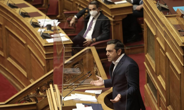 Βουλή LIVE: Δείτε την «ώρα του πρωθυπουργού» για την αστυνομία βία και τη Νέα Σμύρνη