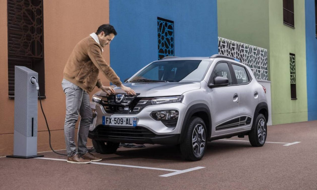 To Dacia Spring θα φέρει την ηλεκτροκίνηση ακόμα πιο κοντά