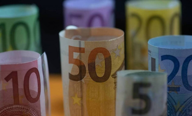 Επίδομα 400 ευρώ: Πότε πληρώνονται ελεύθεροι επαγγελματίες και επιστήμονες  