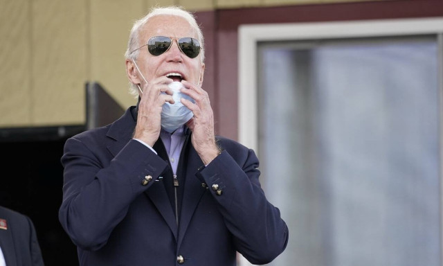 Κορονοϊός στις ΗΠΑ: Ο Μπάιντεν θέλει εμβόλια όλους τους Αμερικανούς μέχρι την 1η Μαΐου