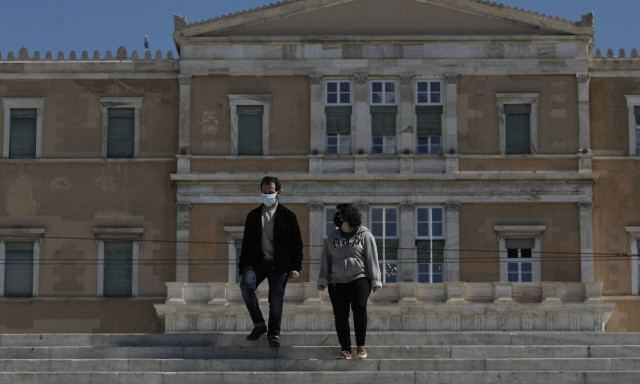 Κορονοϊός: Στο 7% ο δείκτης θετικότητας στην Αττική - 10.000 τα ενεργά κρούσματα