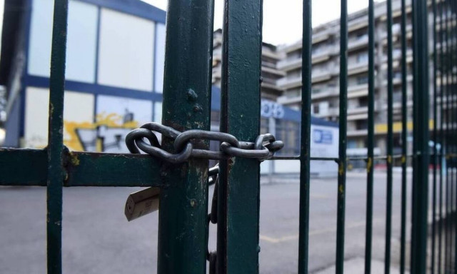 Κορονοϊός - Δημόπουλος: Αυτός είναι ο λόγος που έκλεισαν τα σχολεία 