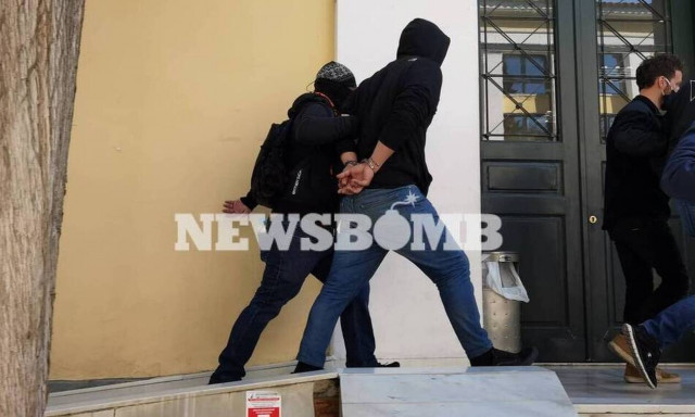 Νέα Σμύρνη: Άλλαξε την κατάθεσή του ο κουνιάδος του «Ινδιάνου» - Τον είδα να τρέχει προς το μπούγιο