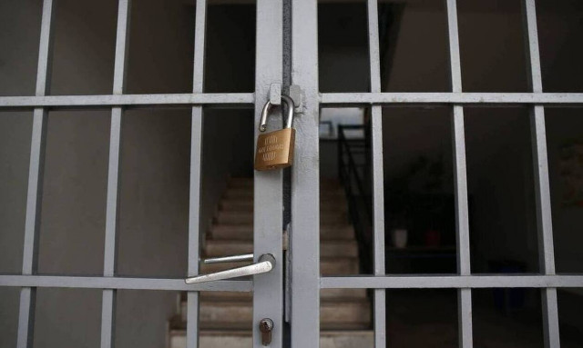 Βατόπουλος: Το νέο μεταλλαγμένο στέλεχος μεταδίδεται στα παιδιά - Πότε θα ανοίξουν τα σχολεία