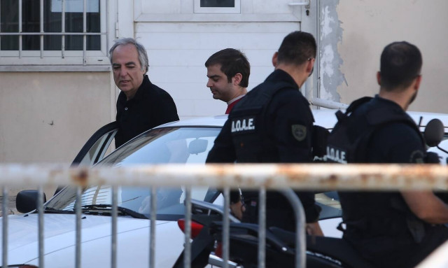 Κουφοντίνας: Η ανακοίνωση του νοσοκομείου και το παρασκήνιο πίσω από τη διακοπή της απεργίας πείνας