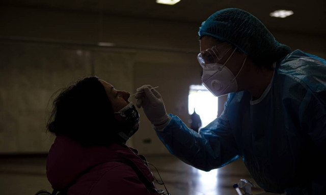 Κορονοϊός: Σε στενό κλοιό η Αττική με 521 νέα κρούσματα – Πάνω από 130 και στη Θεσσαλονίκη