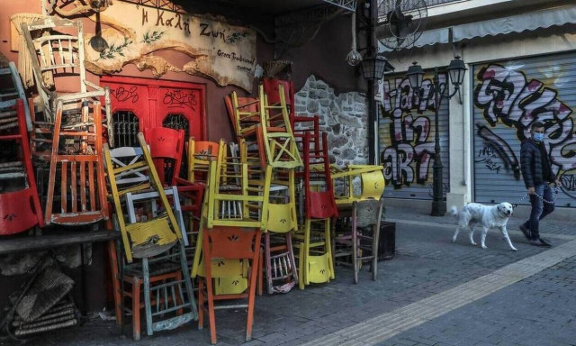 Καβαθθάς για εστίαση: «Σκέψεις για άνοιγμα της εστίασης με αποστειρωτές αέρα»