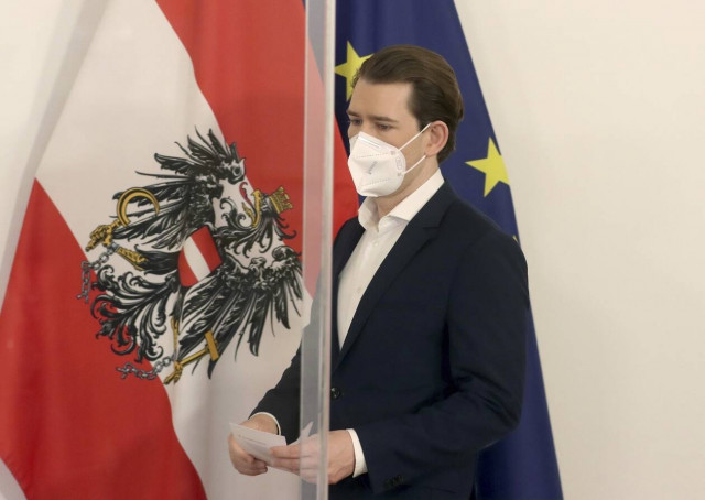 Η Αυστρία και άλλες χώρες ζητούν «διόρθωση» στη διανομή εμβολίων από την ΕΕ