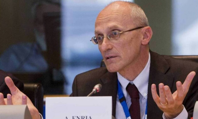 Ενρία: Η ΕΚΤ μπορεί να δώσει χρόνο στις τράπεζες για αναπλήρωση κεφαλαίων