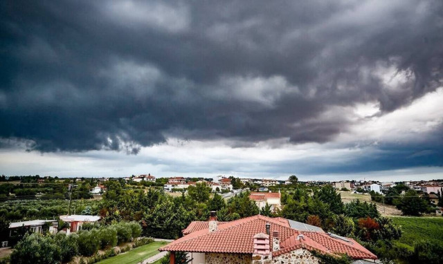 Καιρός: Βροχερό το σκηνικό την Τετάρτη (17/3) με κρύο και μποφόρ