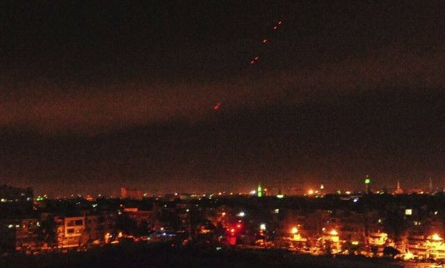 Η αεράμυνα της Συρίας αναχαίτισε «ισραηλινή επίθεση» στον εναέριο χώρο της Δαμασκού