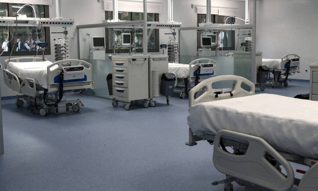 Κοτανίδου στο Newsbomb.gr: Πολύ δύσκολη η κατάσταση - Αναμένεται αύξηση διασωληνωμένων στις ΜΕΘ