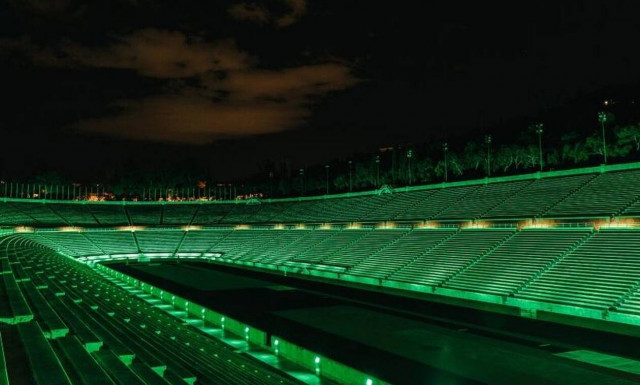 Το Παναθηναϊκό Στάδιο έγινε πράσινο για την Ημέρα του Αγίου Πατρικίου 