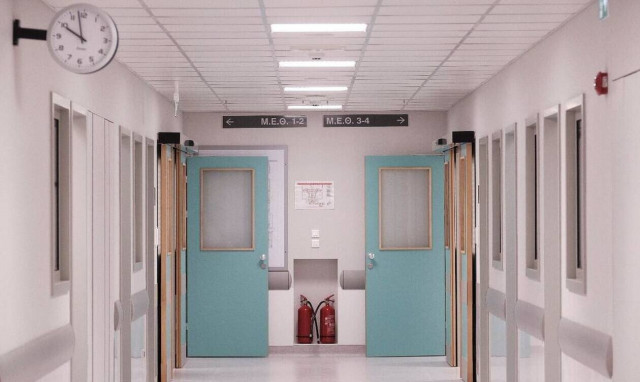 Κορονοϊός: Σοκαριστική πρόβλεψη Τζανάκη - «Πιθανότατα να φτάσουμε 750 διασωληνωμένους»