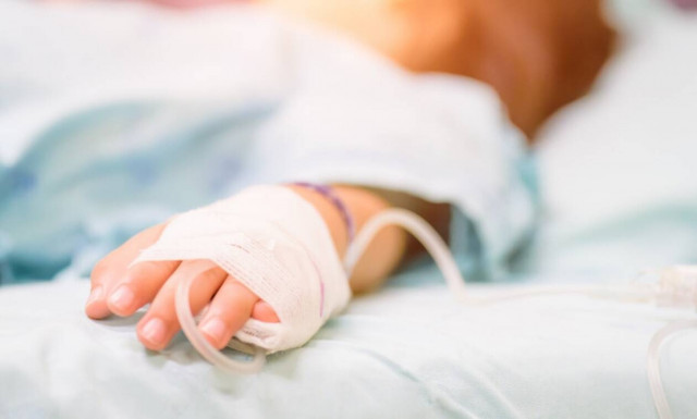 Ηράκλειο: Το «θαύμα» και η μάχη για να κρατηθεί στη ζωή το τρίχρονο αγόρι 