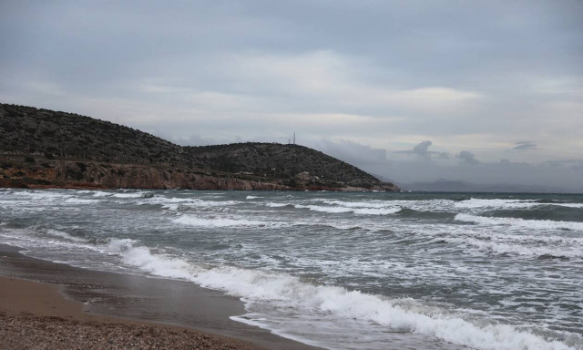 Καιρός τώρα: Συννεφιασμένη η Τετάρτη - Πού θα σημειωθούν βροχές (pics)