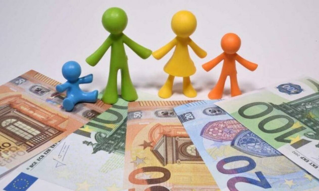 ΟΠΕΚΑ - Επίδομα τέκνων: Έρχεται η πρώτη δόση πληρωμής - Ποιοι είναι δικαιούχοι