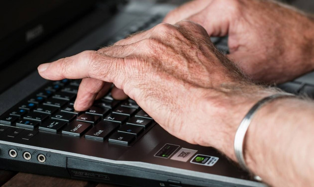 Εκκρεμείς συντάξεις: «Ψαλίδι» στις χρονοβόρες διαδικασίες - Μέχρι πότε οι αιτήσεις 