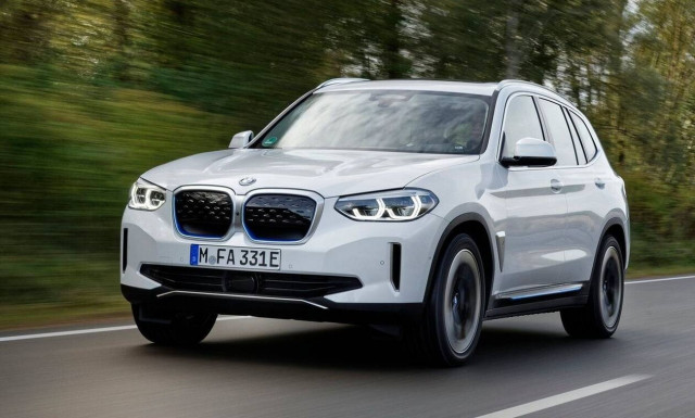 Πόσο μειώθηκε η τιμή της ηλεκτρικής BMW iX3 στην Ελλάδα;