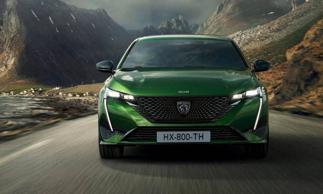 Το νέο, εντυπωσιακό και πιο premium Peugeot 308 θα έχει δύο plug-in υβριδικές εκδόσεις
