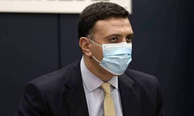 Κορονοϊός: Ένα βήμα πριν από την επίταξη ιδιωτών γιατρών ο Κικίλιας 