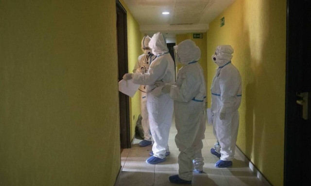 Κορονοϊός: Έχουμε φτάσει την κορύφωση στην πανδημία ανά την υφήλιο; Δείτε τι λένε οι επιστήμονες