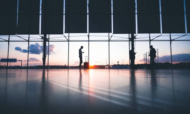 Θα είναι το 2021 η χρονιά των ταξιδιών; Οι δύο τύποι ταξιδιωτών που θα συναντήσουμε