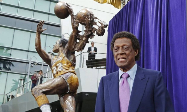 Πέθανε ο θρυλικός Έλτζιν Μπέιλορ