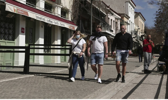 Κορονοϊός: Αγωνία και συναγερμός - «Εκτοξεύτηκε» ο δείκτης θετικότητας