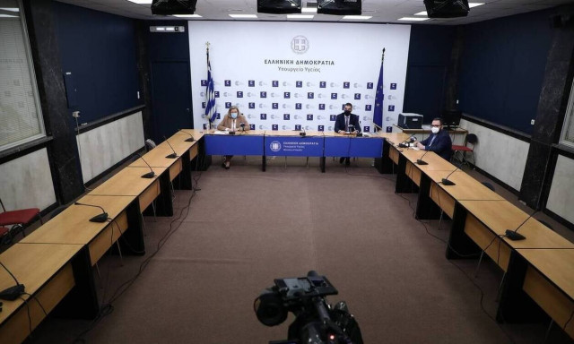 Κορονοϊός: Δείτε LIVE την ενημέρωση για την πορεία της πανδημίας από το υπουργείο Υγείας