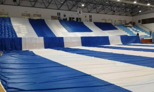 25η Μαρτίου: Ελληνική σημαία για ρεκόρ Γκίνες στη Σαντορίνη  - Φτάνει τα 1.500 τετραφωνικά μέτρα!