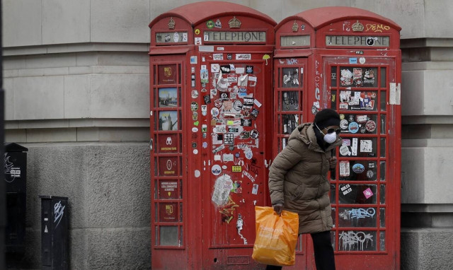 Βρετανία: Ένας χρόνος από την επιβολή του lockdown- Φόρος τιμής στους νεκρούς της πανδημίας