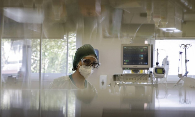 Ιταλία - Κορονοϊός: Χωρίς μισθό οι υγειονομικοί που αρνούνται να εμβολιαστούν