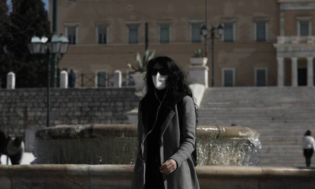 Πέτσας: Αδύνατο να ανοίξει το λιανεμπόριο στις 29 Απριλίου - «Παράθυρο» και για νέες επιτάξεις