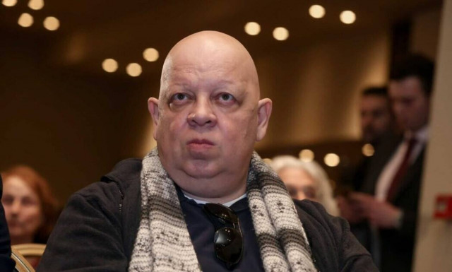 Κορονοϊός: Συγκίνηση για τον δημοσιογράφο Θανάση Μαυρίδη - Ξανά στα πόδια του μετά από ένα μήνα