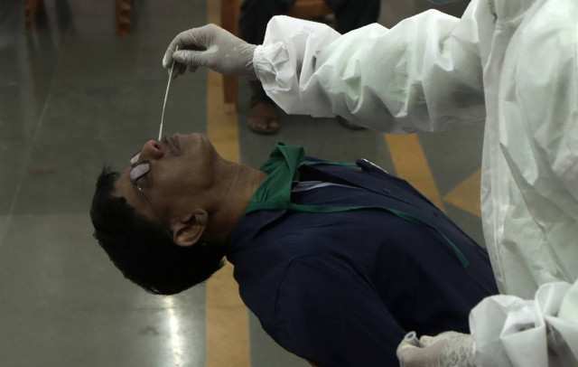 Nέα παραλλαγή του κορονοϊού εντοπίστηκε στην Ινδία