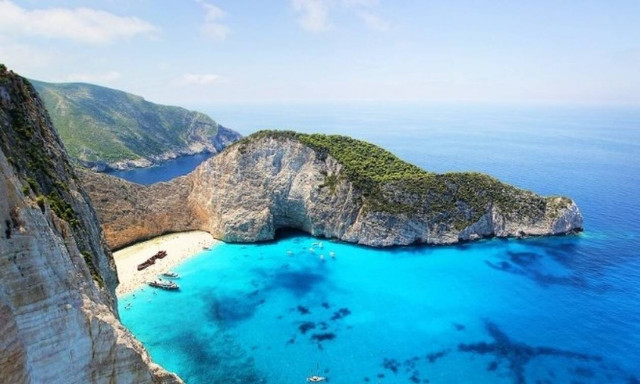 Πρώτη η Ελλάδα στην προτίμηση των Ευρωπαίων ταξιδιωτών