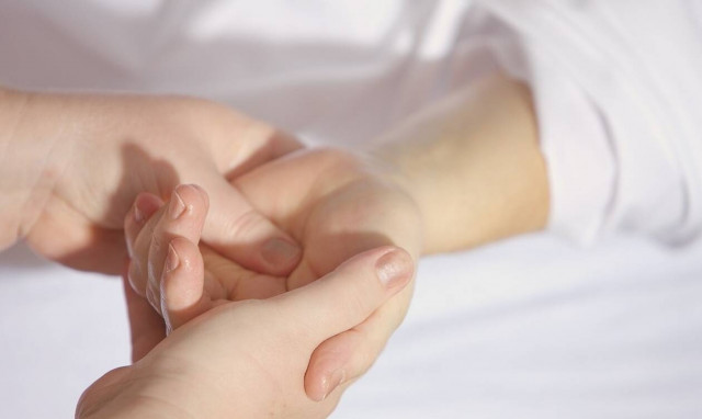 Ρευματικά νοσήματα: Διαδικτυακό σεμινάριο - Καλύτερη ποιότητα ζωής στην καθημερινότητα 