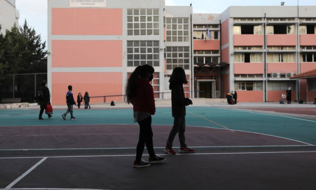 Κεραμέως για άνοιγμα σχολείων: Θέλουμε να γίνει το συντομότερο-Τι είπε για την παράταση της χρονιάς